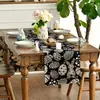 Camino de mesa popular transfronterizo de Pascua con estampados de conejos y huevos para decoración de restaurante y ambiente festivo - Bandera de mantel