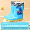 Botas de lluvia de caña media para niños Niños Niñas estudiantes de primaria forradas de polar cálidas zapatos de agua para bebé antideslizantes impermeables de algodón botas de lluvia