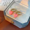 Pendientes de Corazón de Esmalte Vintage Estilo Palacio Retro Pendientes Versátiles Pendientes de Nicho de Gama Alta Venta al por Mayor