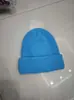 Nuevo sombrero de lana de otoño e invierno para hombre, sombrero de propietario moderno, sombrero yuppie de moda, sombrero de punto de color liso tipo piel de melón para mujer