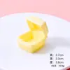 Caja de Embalaje Colorida Miniatura Simulada Accesorios de Resina Plato para Comida y Juego Decoración Hecha a Mano Casa de Muñecas DIY Casa de Juego Juguetes