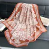 Pañuelo Cuadrado Grande de Seda Oblicua Estilo Británico 90 Estampado de Cebra Seda Moda Bufanda Chal Versátil