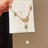 Folha de Jade Galho Dourado~Colar de Pérola Folha de Zircônia Banhado a Ouro Real 18K Corrente Francesa para Clavícula Colar de Luxo Leve Nicho