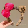 Diadema divertida estilo coreano de dibujos animados para mujer, con diseño de peluche, perfecta para usar al aplicar mascarillas faciales o lavarse la cara, y también adecuada para crear un peinado de coleta alta.