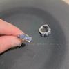Pendientes de cristal de imitación azul para mujer, novedad de 2024, estilo occidental, joyería retro de Hong Kong, diseño avanzado, pendientes con sentido