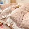 Juego de ropa de cama de cuatro piezas de encaje de algodón puro estilo blogger coreano, juego de tres piezas de sábana y sábana ajustable con volantes de algodón puro para ventas transfronterizas