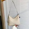 Bolsa feminina nova 2026 transfronteiriça, estilo coreano moda retrô padrão trançado bolsa de trabalho, bolsa de ombro e transversal simples tipo balde