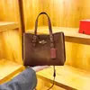 Bolso de mano de alta gama para mujer, nuevo modelo 2026, bolso tote, bolso de mano de moda europea y americana mate, bolso de hombro y bandolera versátil casual