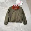 [Em Estoque] Estilo Igual ao de Song Jia Jaqueta Bomber Reversível Clássica Impermeável e à Prova de Vento