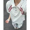 Camiseta Listrada Patchwork Retro Americana Nova e Jovem de Manga Curta para Homens, Camisa Polo Pesada de Verão com Caimento Solto