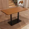 Mobiliario de comedor de alta gama, incluyendo mesas y sillas, popular en cafés de moda, establecimientos comerciales, restaurantes, hoteles y casas de huéspedes; mesas y sillas de comedor de madera maciza hechas a medida