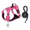 Arnés para perros superventas transfronterizo, compatible con rastreadores AirTag, diseñado para uso en exteriores y personalizable para evitar que las mascotas se pierdan