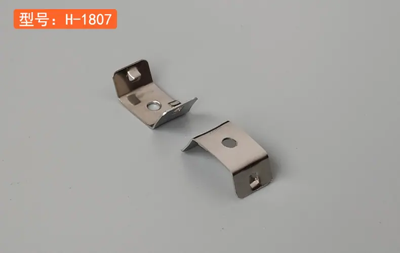 产品实拍-硬灯条线条灯软灯带固定卡2.jpg