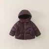 Abrigo Grueso Cálido de Invierno para Bebé Niña Ropa de Invierno Ropa de Algodón Ropa Nueva de Algodón Elegante Chaqueta Acolchada de Algodón para Niños Corta de Moda