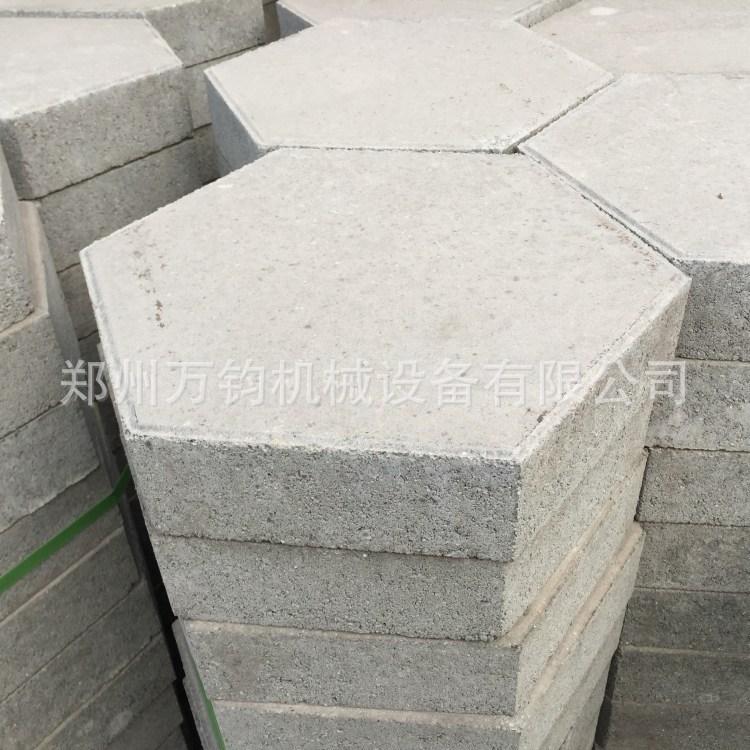 3916807459_607817639