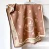 Bufanda de cachemira sintética para otoño e invierno para mujer, con patrón H, moderna y elegante, diseño jacquard engrosado, bufanda cálida, chal para habitación con aire acondicionado, calentador de cuello