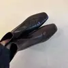 Botines de punta cuadrada estilo coreano, cálidos para invierno, botas de moda nuevas y trendy 2026, negros, estilizan y son adecuados para ir al trabajo