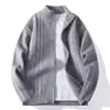 Recomendación de Artículo Popular Moda de Moda Cardigan Grueso de Cuello Alto Tejido Suéter. Ropa exterior de punto de hilo para hombre