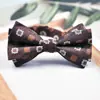 Pajarita Jacquard de Doble Capa para Hombre Otoño 2025 Nueva Ejecutiva de Negocios Novio Boda Borgoña Vestido Formal Lista para la Venta