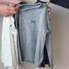 Camiseta Base Listrada para Meninas 2025 Novo Outono Estilosa Camiseta de Bolinhas Moda Coreana Infantil Top Tendência