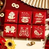 Envelopes Vermelhos Carimbados a Ouro para Venda por Atacado para o Ano do Cavalo, Pacotes Vermelhos Criativos Personalizados de Ano Novo para o Festival da Primavera, Novo Design para o Ano do Carneiro de 2027