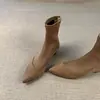 Botas Adelgazantes Simples para Mujer Estilo Retro Punta Fina 2026 Nuevo Estilo Aumentadoras de Altura Botas Elásticas para Mujer Cremallera Trasera Gamuza Temperamento Botines