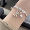 Pulseira Shake Voice Live Cobre Branco Prateado Sonho Prata Enrolamento de Seda Sino Push-Pull Feminina Estilo Mori Fresca Sólida