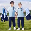 Uniforme escolar de primaria conjunto de tres piezas primavera y otoño uniforme de clase para niños ropa para reunión deportiva de otoño uniforme de jardín de infantes conjunto estilo británico