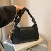 Diseño de Nicho Casual Elegante Bolso Cuadrado Pequeño Bolso de Moda Tendencia para Mujer Invierno 2025 Nuevo Bolso de Hombro Único Cruzado
