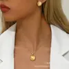 Embalado Individualmente Olho de Gato Corrente de Ouro Real Conjunto de Brincos Pingente Feminino Colar Simples Redondo Dourado Presente Novo Estilo