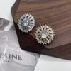 Botones redondos de circonita chapados en cobre al por mayor. Botones de moda para suéteres y prendas exteriores de tweed para mujer.