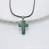 Collar Colgante de Piedra Natural con Forma de Cruz Más Vendido Cuerda de Cuero Negro Colgante de Cristal de Cuarzo Venta Directa de Fábrica