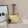 Bolso de Diseño de Nicho de Moda para Mujer 2026 Nuevo Estilo Coreano Versátil Bolso de Hombro Cruzado para Viajes Cotidianos Bolso de Hombro de Moda