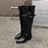 Otoño e Invierno Nuevas Botas de Montar de Moda Versátiles de Caña Alta Apiladas con Tacón Grueso Puntiagudas Suela Suave Botas Largas para Chica Popular Pierna Ancha