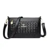 Bolso de Madre para Mujeres de Mediana Edad Portátil de Hombro Cruzado de Moda Todo Fósforo Suave Cuero Tejido Bolso para Mujeres