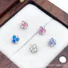 Clavo de Oreja de Titanio F136 Jelly Aurora Aobao Flor de Tres Pétalos Uña de Labio Uña de Cartílago de Oreja Aleación de Titanio G23 Joyería para Perforación Clavo de Oreja