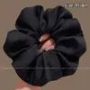 Elástico para el pelo elegante y lujoso para el uso diario, no aprieta el cabello, nuevo estilo con un look relajado y elegante para mujeres