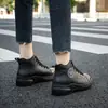Novos sapatos de borracha estilosos de cano curto, à prova d'água, antiderrapantes e resistentes a odores da Bai Zhenhe, sapatos com plataforma e aumento interno de altura, sapatos de trabalho femininos de sola grossa