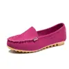 Zapatos Casuales 2020 Nueva Moda Punta Redonda Planos Slip-on Casuales para Mujer Zapatos Mocasines Artículos Perennes