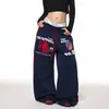 Calça moletom estilo americano de rua com estampa de letras bordada e cordão, design retrô solto de perna larga, calça de dança jazz com perna curva