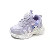Zapatos para Niñas Tenis Transpirables Nuevo Estilo Primavera y Otoño 2025 Zapatos de Malla con Luces para Niñas Zapatos Funcionales para Niños Suela Suave Antideslizante