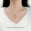 Collar Super Hada Súper Brillante con Colgante de Cruz de Circonita Completa para Mujer Lujo Ligero Elegante Súper Hermoso Versátil para Viajar Personalidad Cadena para Clavícula