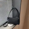 Bolso de Axila de Estilo Francés Transfronterizo de Nicho para Mujer Nuevo Modelo 2026 Bolso Tote Simple y Elegante Bolso Cruzado de Alto Valor