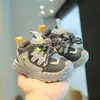 Tênis de Caminhada Outdoor Infantil 2026 Novo Modelo Primavera/Verão Sapatos Roxos para Meninas Tênis Casuais Respiráveis Sapatos da Moda para Meninos