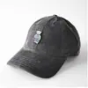 Gorra de Béisbol Suave Bordada con Oso de Dibujos Animados de Pana para Hombres y Mujeres, Visera Solar Simple y Versátil, Gorra Pequeña con Visera que Muestra la Cara