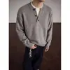 Nuevo Suéter de Patchwork con Bloques de Color para Hombre Otoño/Invierno 2026, Falso Dos Piezas, Cuello en V, Botones, Talla Grande, Top Holgado de Alta Gama