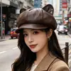 Gorra de visera tipo newsboy de cuero PU con orejas de gato, estilo retro japonés, linda, para mujer, primavera/verano, circunferencia de cabeza grande, boina versátil de moda urbana