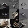 Anel Mobius Minimalista para Homens, Anel de Dedo Indicador Moderno e Sofisticado para Mulheres, Anéis de Casal, Design de Nicho, Aço Titânio, Não Desbota
