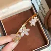 Pulsera de Diamantes Microincrustados de Lujo Ligero Estilo Coreano de Moda, Pulsera de Temperamento de Alto Grado que No se Desvanece, Superventas Transfronteriza para Mujeres
