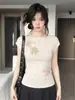 Camiseta beige de manga corta estilo coreano para mujer, estampado floral de verano, corte ajustado, versátil para ir al trabajo, top moderno